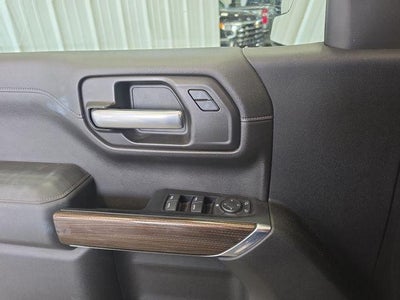 2019 Chevrolet Silverado 1500 Crew Cab Standard Box 4-Wheel Drive RST