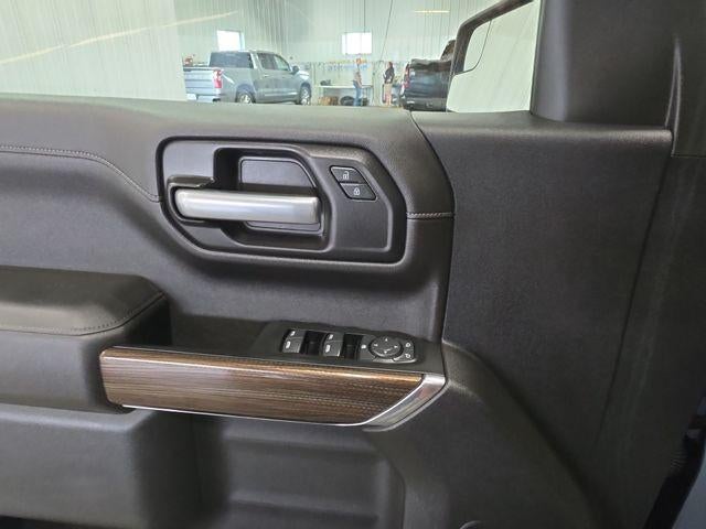 2019 Chevrolet Silverado 1500 Crew Cab Standard Box 4-Wheel Drive RST