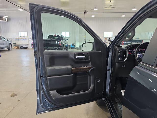 2019 Chevrolet Silverado 1500 Crew Cab Standard Box 4-Wheel Drive RST
