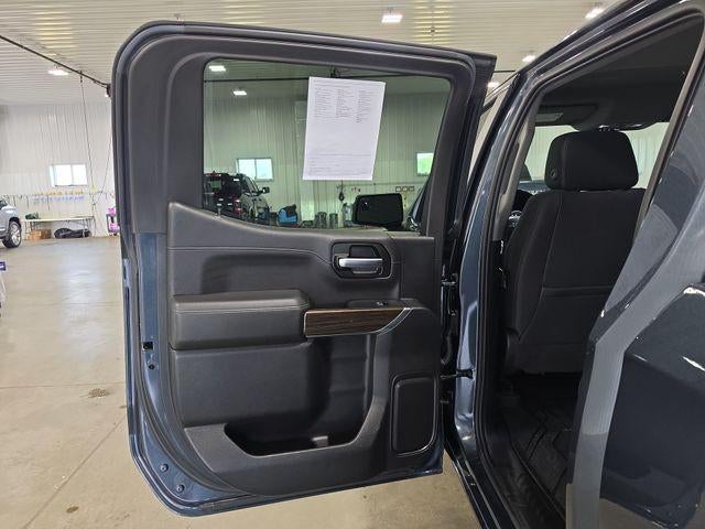 2019 Chevrolet Silverado 1500 Crew Cab Standard Box 4-Wheel Drive RST