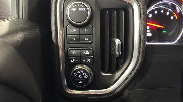 2022 Chevrolet Silverado 1500 LTD Crew Cab Short Box 4-Wheel Drive RST