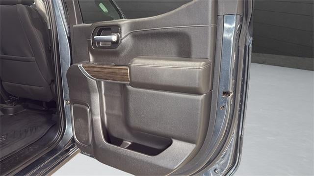 2021 Chevrolet Silverado 1500 Crew Cab Standard Box 4-Wheel Drive RST