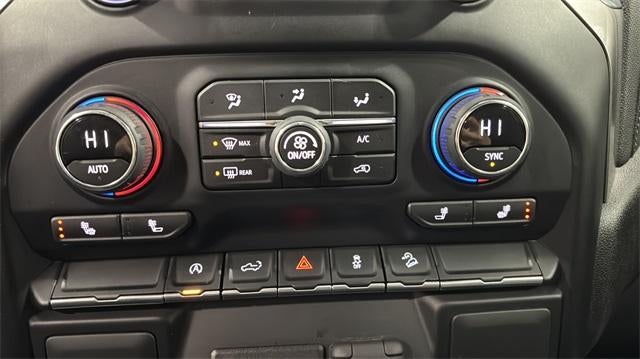 2022 Chevrolet Silverado 1500 LTD Crew Cab Standard Box 4-Wheel Drive RST