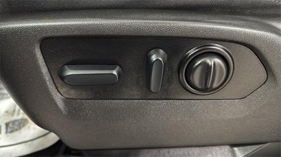 2022 Chevrolet Silverado 1500 LTD Crew Cab Standard Box 4-Wheel Drive RST