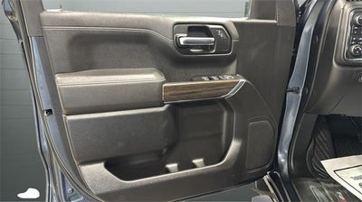 2022 Chevrolet Silverado 1500 LTD Crew Cab Standard Box 4-Wheel Drive RST