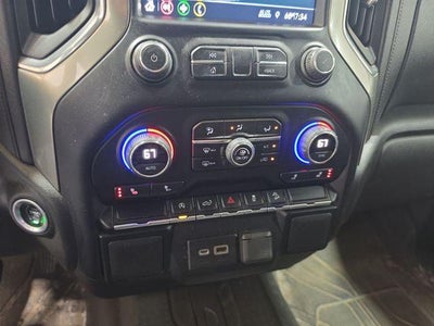 2022 Chevrolet Silverado 1500 LTD Crew Cab Standard Box 4-Wheel Drive RST