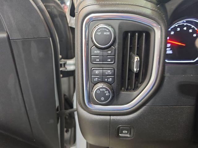 2022 Chevrolet Silverado 1500 LTD Crew Cab Standard Box 4-Wheel Drive RST