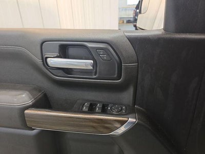 2022 Chevrolet Silverado 1500 LTD Crew Cab Standard Box 4-Wheel Drive RST