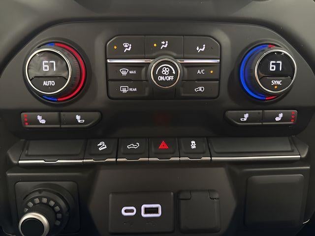 2022 Chevrolet Silverado 1500 LTD Crew Cab Standard Box 4-Wheel Drive RST