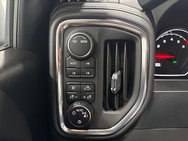 2022 Chevrolet Silverado 1500 LTD Crew Cab Standard Box 4-Wheel Drive RST