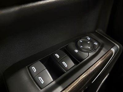 2022 Chevrolet Silverado 1500 LTD Crew Cab Standard Box 4-Wheel Drive RST