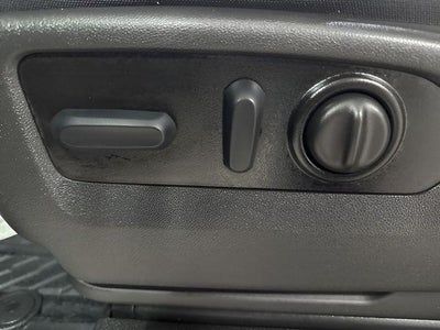 2022 Chevrolet Silverado 1500 LTD Crew Cab Standard Box 4-Wheel Drive RST