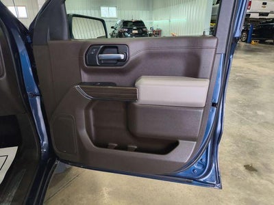 2022 Chevrolet Silverado 1500 LTD Crew Cab Short Box 4-Wheel Drive RST