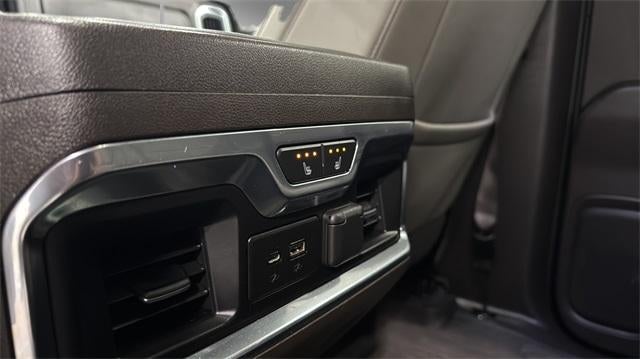 2021 Chevrolet Silverado 1500 Crew Cab Short Box 4-Wheel Drive LTZ