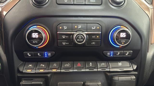 2020 Chevrolet Silverado 1500 Crew Cab Short Box 4-Wheel Drive High Country