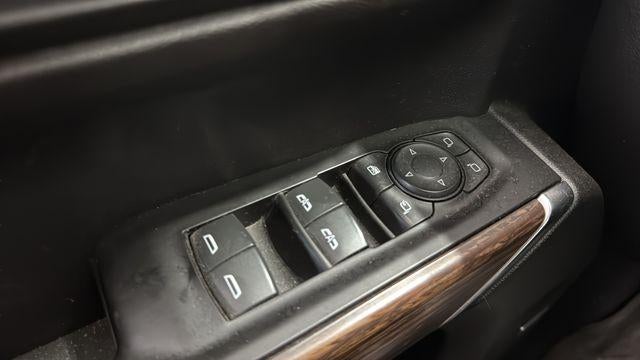 2020 Chevrolet Silverado 1500 Crew Cab Short Box 4-Wheel Drive High Country