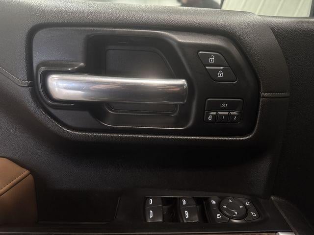 2020 Chevrolet Silverado 1500 Crew Cab Short Box 4-Wheel Drive High Country