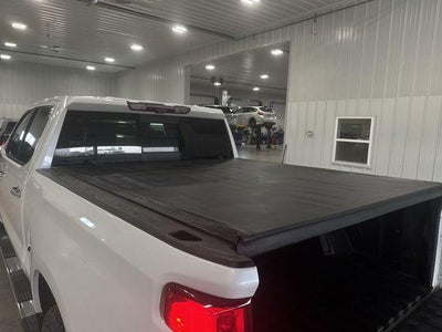 2020 Chevrolet Silverado 1500 Crew Cab Short Box 4-Wheel Drive High Country