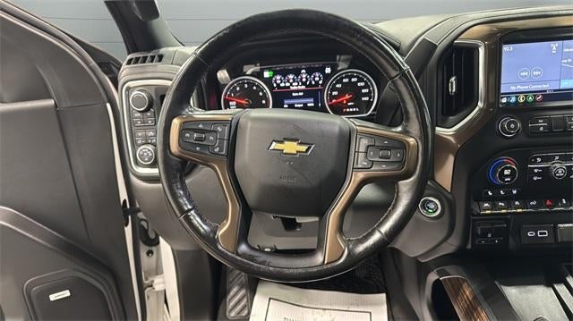 2019 Chevrolet Silverado 1500 Crew Cab Short Box 4-Wheel Drive High Country