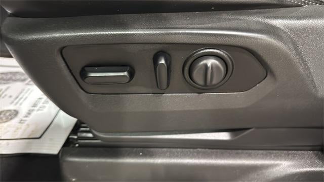 2019 Chevrolet Silverado 1500 Crew Cab Short Box 4-Wheel Drive High Country