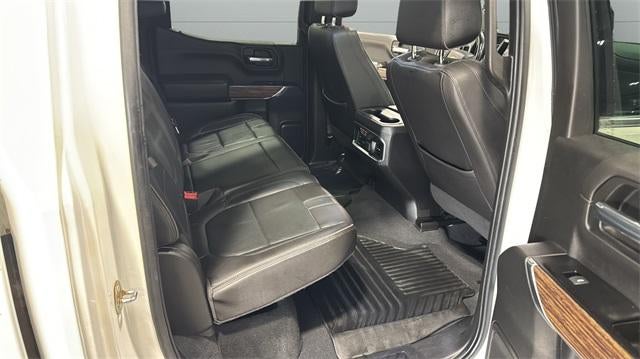 2019 Chevrolet Silverado 1500 Crew Cab Short Box 4-Wheel Drive High Country