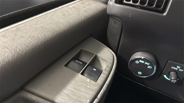 2016 Chevrolet Express Cargo 3500 3500 Extended Wheelbase Rear-Wheel Drive