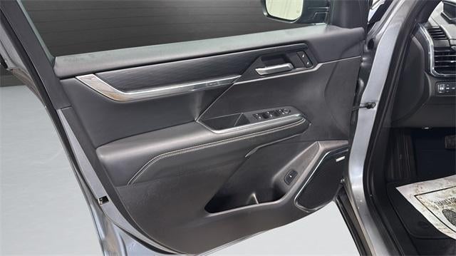 2025 GMC Acadia AWD Elevation