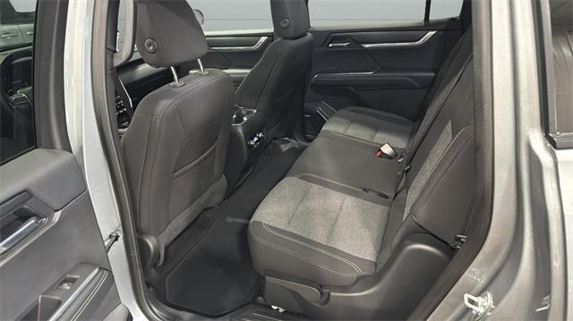 2025 GMC Acadia AWD Elevation