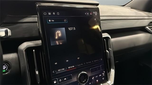 2025 GMC Acadia AWD Elevation