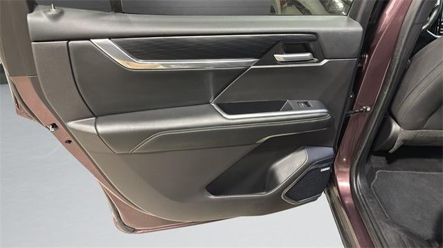 2025 GMC Acadia AWD Elevation