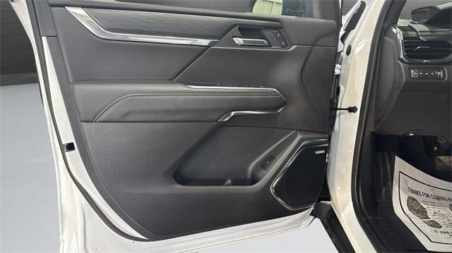 2025 GMC Acadia AWD Elevation