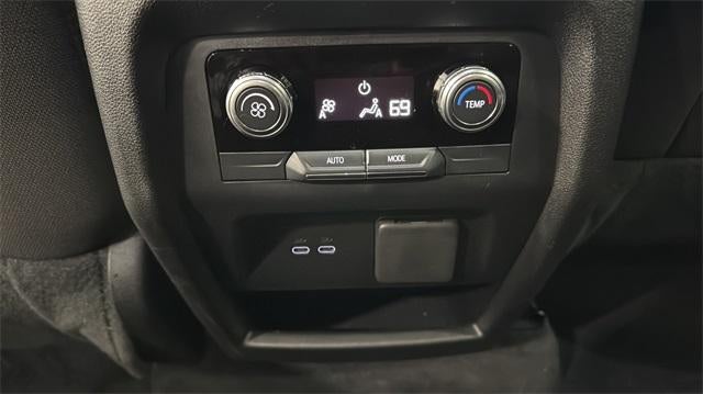 2025 GMC Acadia AWD Elevation