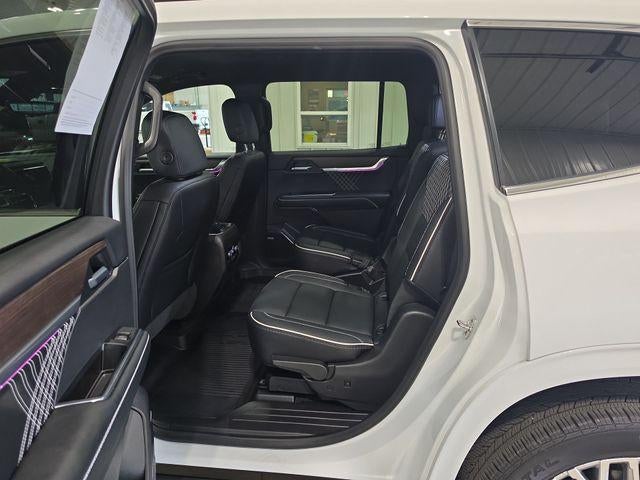 2026 GMC Acadia AWD Denali