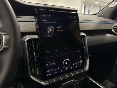 2025 GMC Acadia AWD Denali