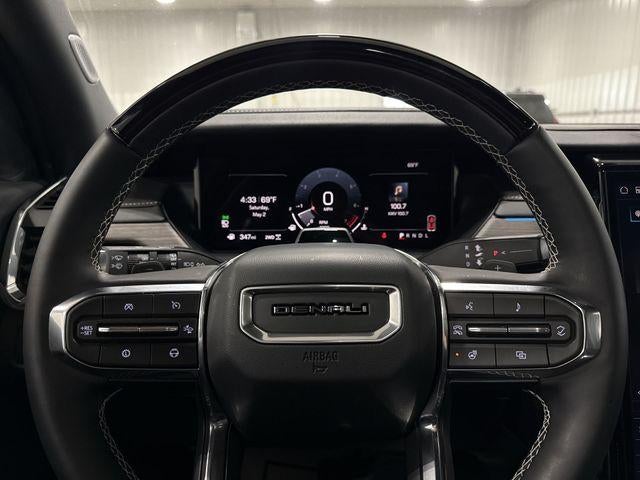 2025 GMC Acadia AWD Denali
