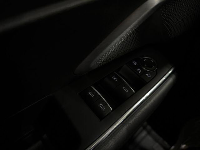 2025 GMC Acadia AWD Denali