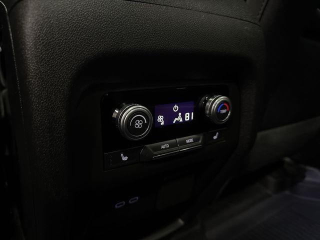 2025 GMC Acadia AWD Denali