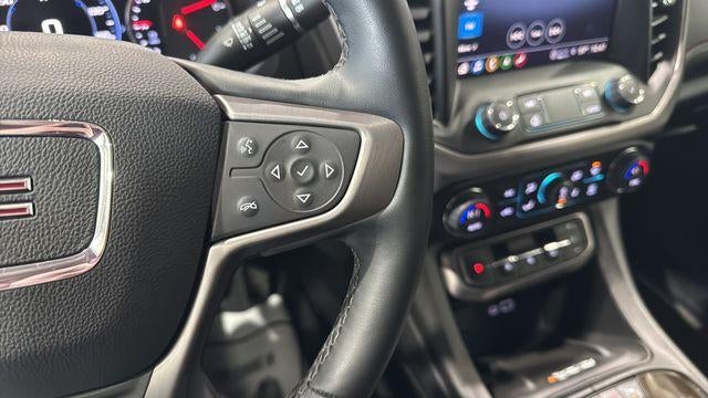 2023 GMC Acadia AWD AT4