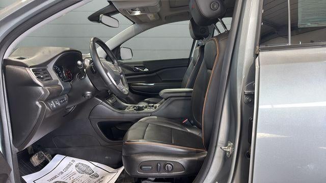 2023 GMC Acadia AWD AT4
