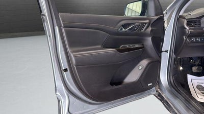 2023 GMC Acadia AWD AT4