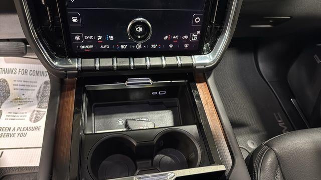 2025 GMC Yukon 4WD 4dr Denali