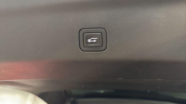 2025 GMC Yukon 4WD 4dr Denali