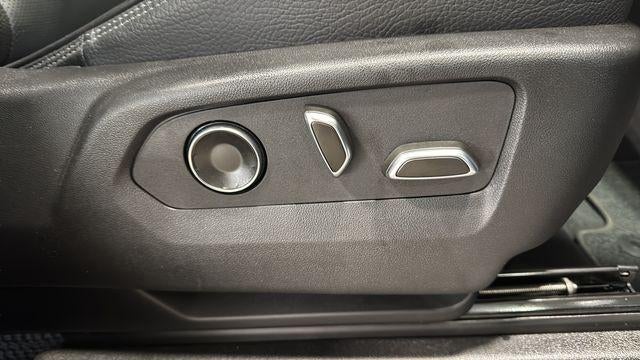 2025 GMC Yukon 4WD 4dr Denali