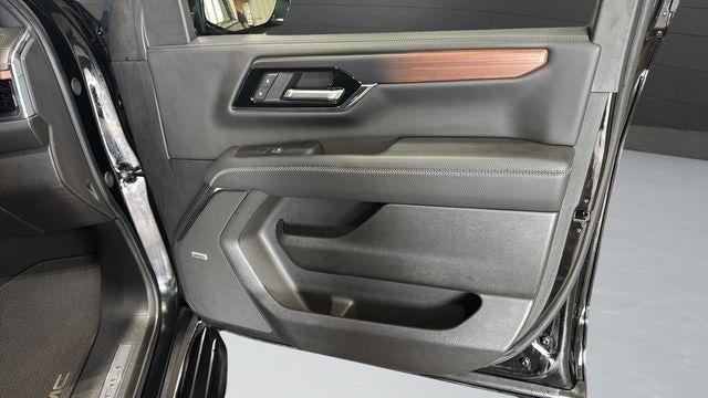 2025 GMC Yukon 4WD 4dr Denali