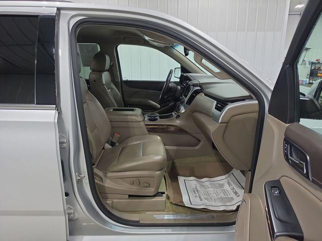 2016 GMC Yukon XL 4WD 4dr SLT