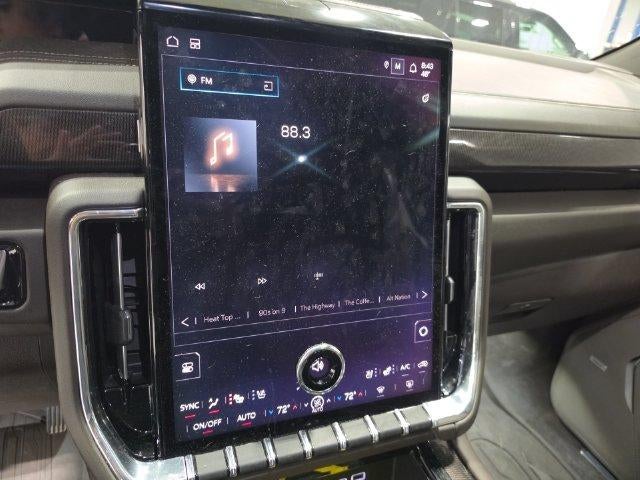 2025 GMC Yukon XL 4WD 4dr Elevation