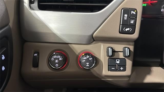 2015 GMC Yukon XL 4WD 4dr SLT