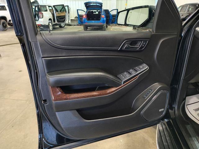 2015 GMC Yukon XL Base