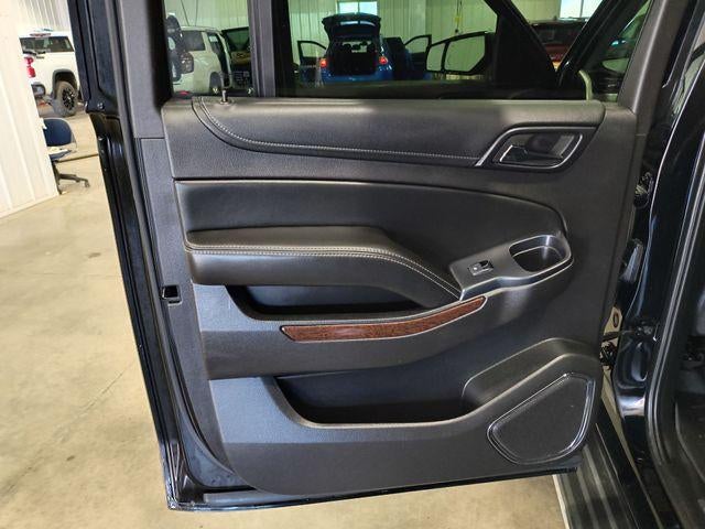 2015 GMC Yukon XL Base