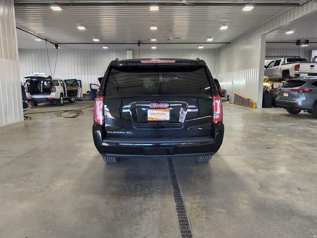 2015 GMC Yukon XL Base